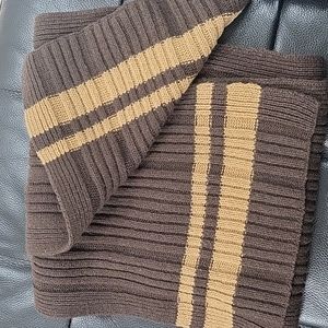 Wool Gap Scarf
